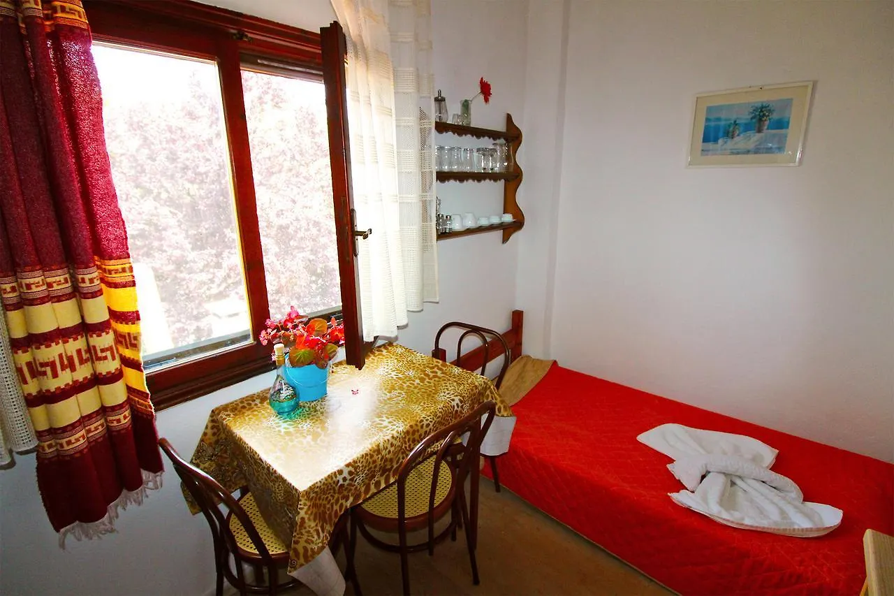 Apartment Ferienwohnung Perix House Néos Marmarás Griechenland